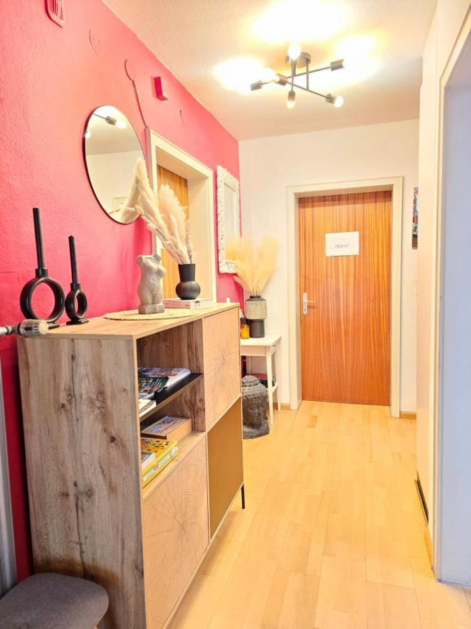 Doppelzimmer 2 I Geteiltes Bad & Kueche I Mit Dem Zug Nur 4 Min Bis Zum Hauptbahnhof Freiburg im Breisgau Exterior photo